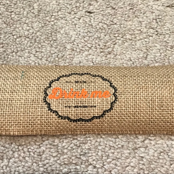 ⚡️ HOST PICK⚡️ NWOT Set of 6 Burlap Koozies - Picture 4 of 9